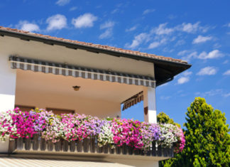 Come organizzare un balcone fiorito 770 0 003 Come organizzare un balcone fiorito_ok